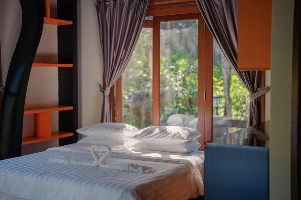 Vila Meru Valley Golf Resortthe Rock Forest Retreat Pool/5br/20pax/events Ipoh