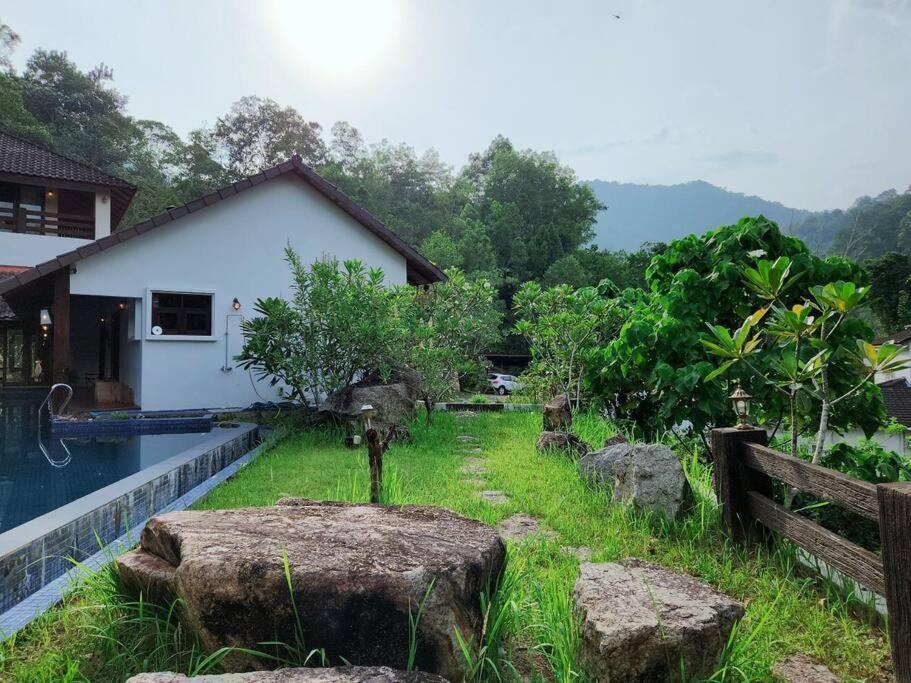 Vila Meru Valley Golf Resortthe Rock Forest Retreat Pool/5br/20pax/events *