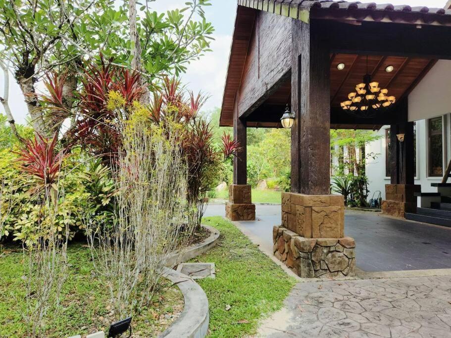 Meru Valley Golf Resortthe Rock Forest Retreat Pool/5br/20pax/events * Ipoh