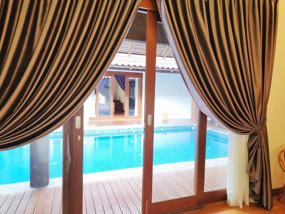 Meru Valley Golf Resortthe Rock Forest Retreat Pool/5br/20pax/events *