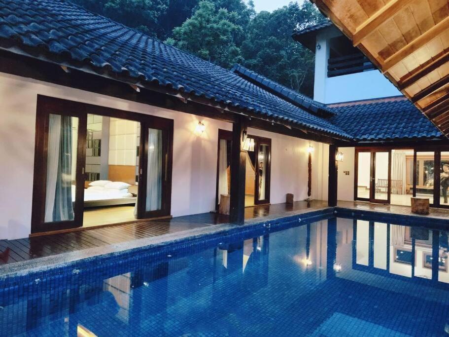 Meru Valley Golf Resortthe Rock Forest Retreat Pool/5br/20pax/events