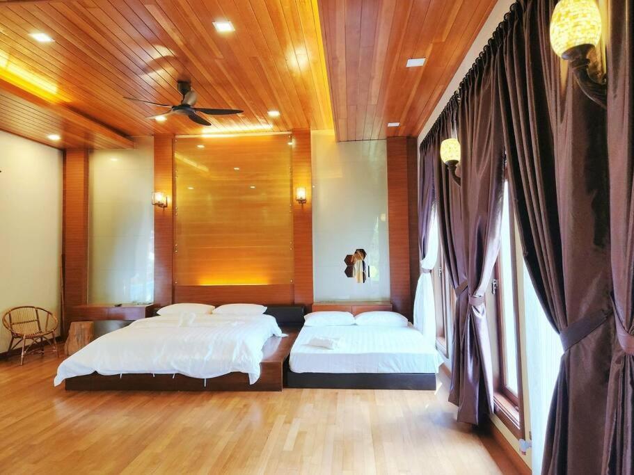 Meru Valley Golf Resortthe Rock Forest Retreat Pool/5br/20pax/events Ipoh