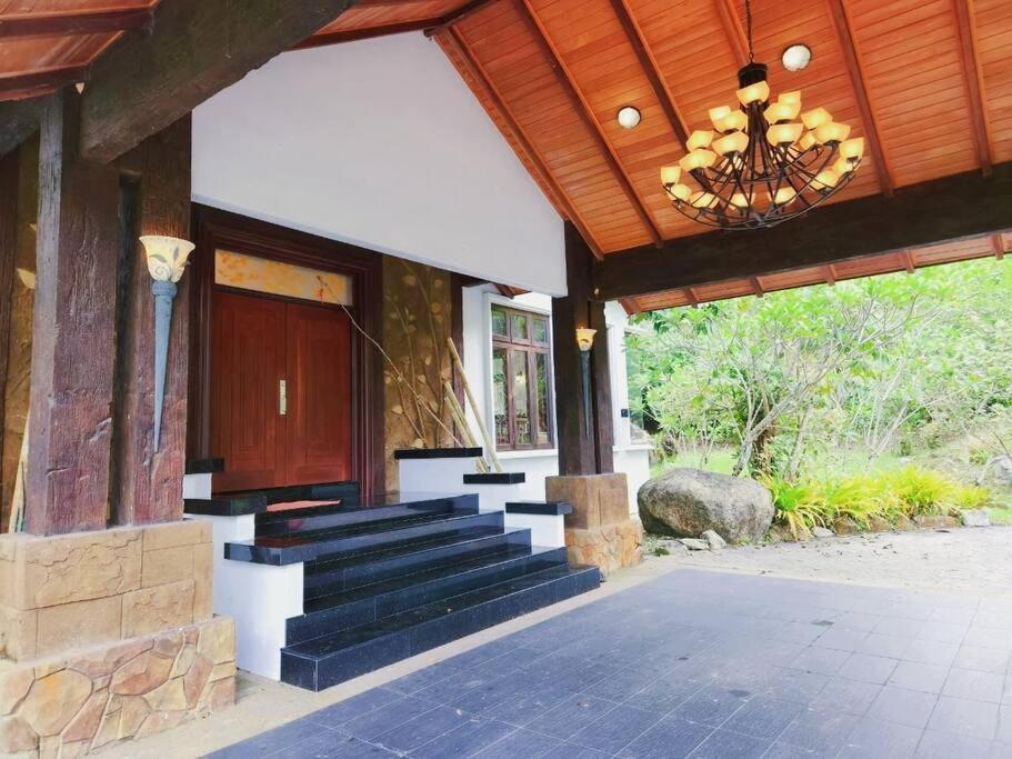 Vila Meru Valley Golf Resortthe Rock Forest Retreat Pool/5br/20pax/events Ipoh