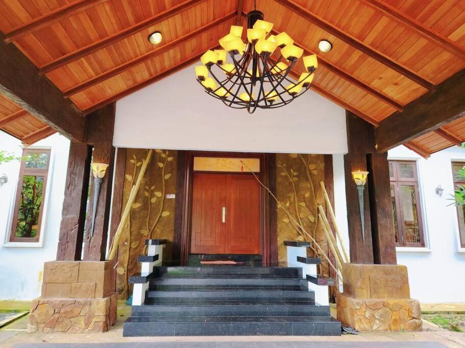 Meru Valley Golf Resortthe Rock Forest Retreat Pool/5br/20pax/events Ipoh