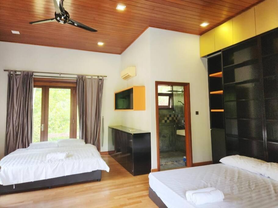 Vila Meru Valley Golf Resortthe Rock Forest Retreat Pool/5br/20pax/events Ipoh